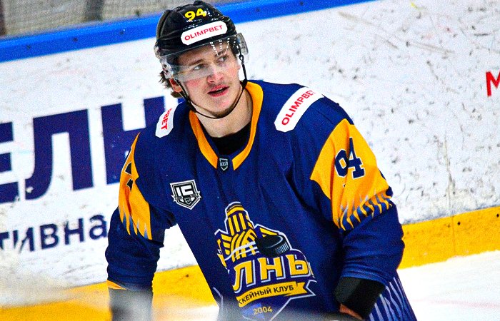Нападающий Андрей Галушкин стал игроком "кондоров"